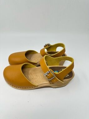 Mia Free Poeple Mia Sofia Yellow Leather Clogs Size 37